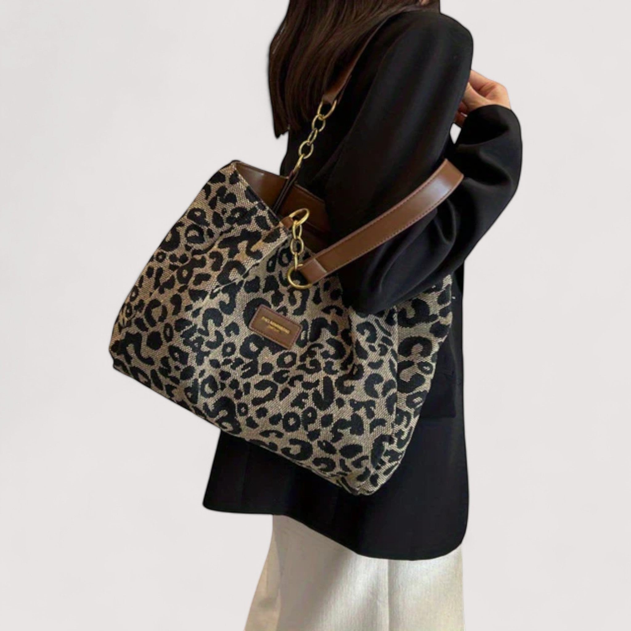 LEVIA | CANVAS BAG