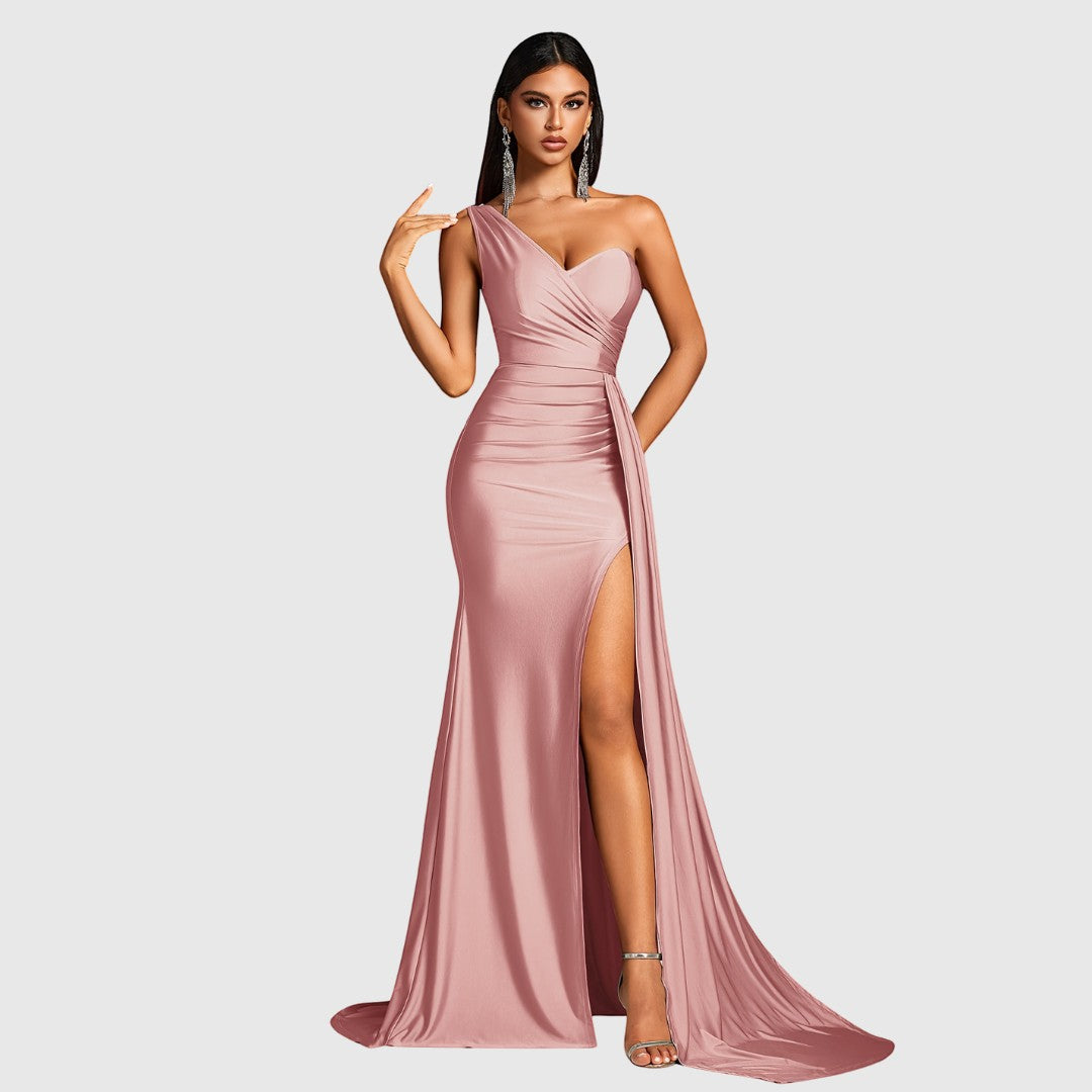 SELVYNA | ONE-SHOULDER DRESS
