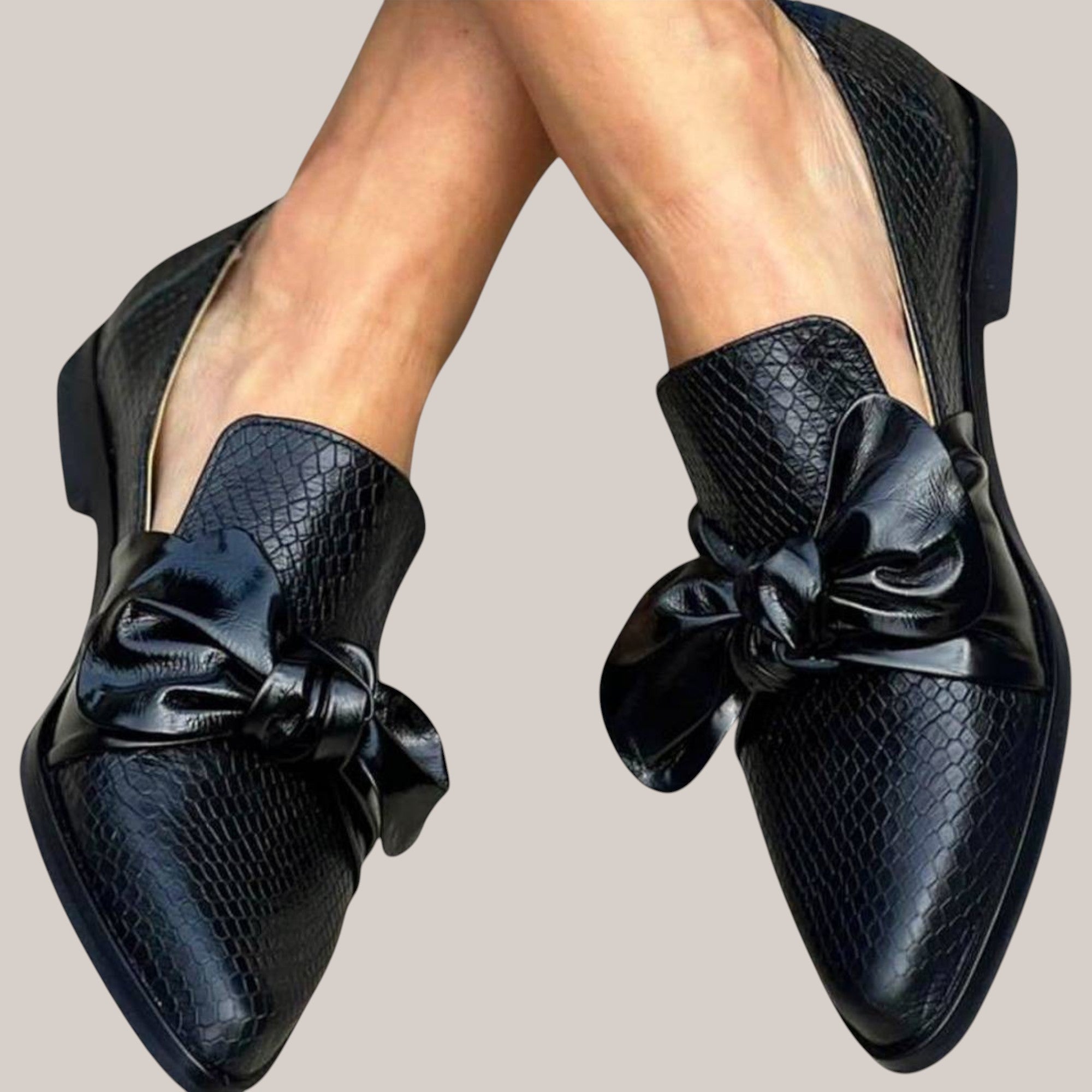 CORINNE | POLISHED LOAFERS