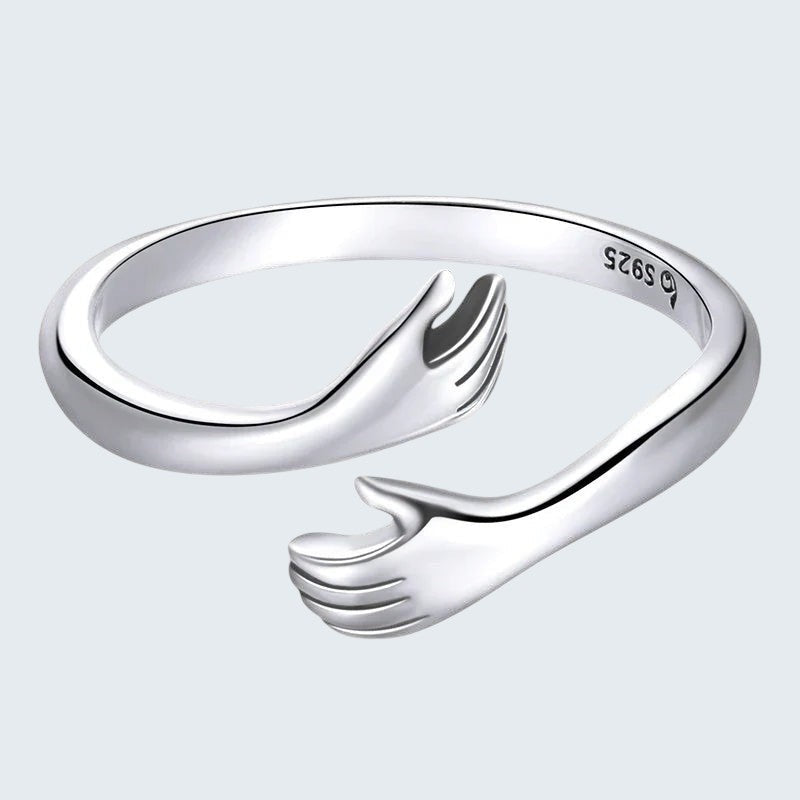 HUG HANDS RING