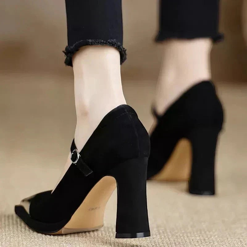 ORVANNA | LEATHER PUMPS