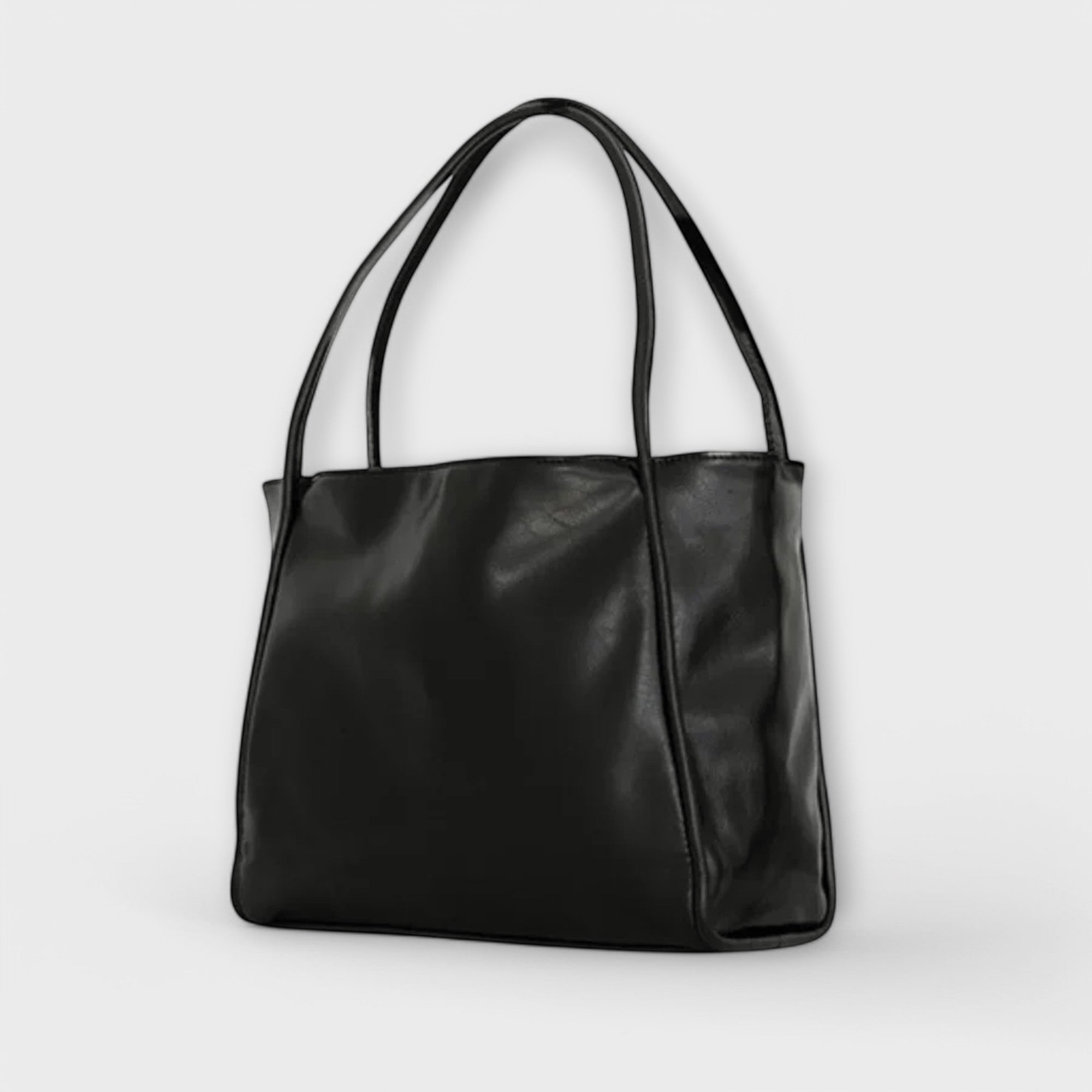 VALERIE | GLOSSY LEATHER BAG